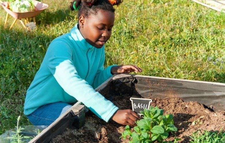 june gardening image    