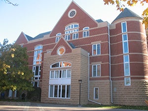 Macalester College enables full access to HathiTrust Digital Library